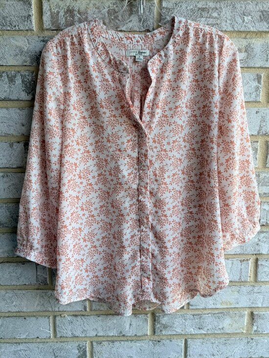 Jachs Girlfriend Tops - Jachs Girlfriend 3/4 Sleeve Button Up V-Neck Sheer Floral Blouse Women's Size S